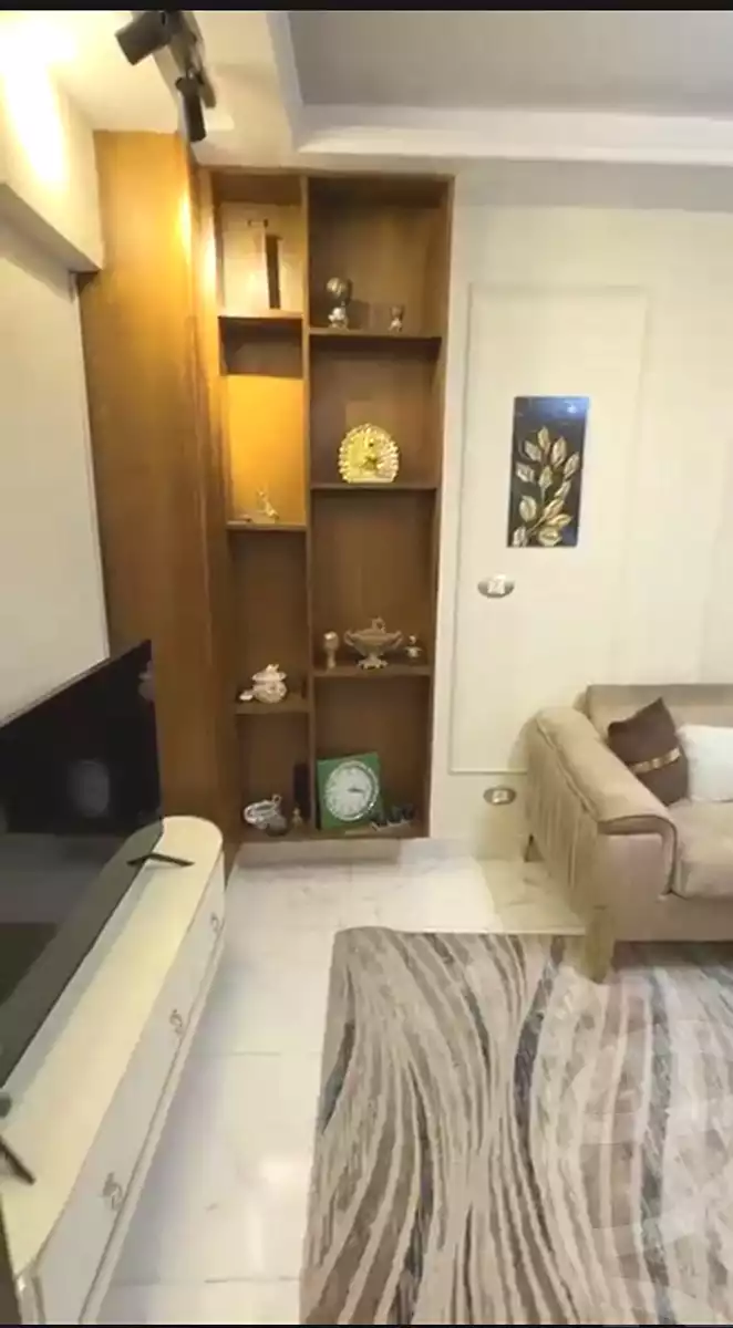 https://aqarmap.com.eg/ar/listing/7075636-for-sale-alexandria-lsywf-amin-hassouna-st