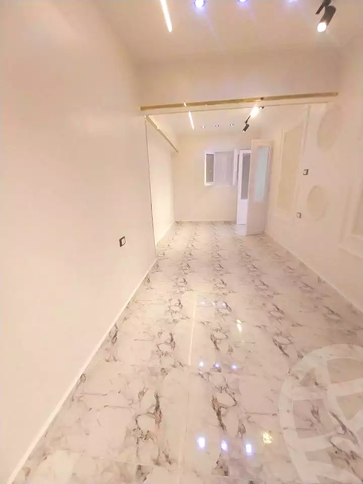 https://aqarmap.com.eg/en/listing/7074379-for-sale-alexandria-al-agamy-shataa-el-nakheel