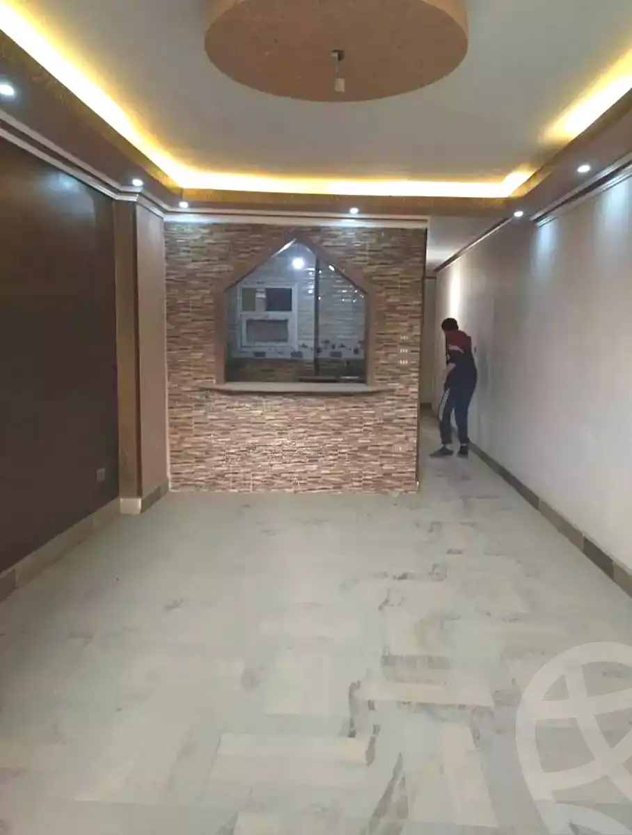 https://aqarmap.com.eg/en/listing/7075912-for-sale-cairo-el-haram-shareaa-el-haram