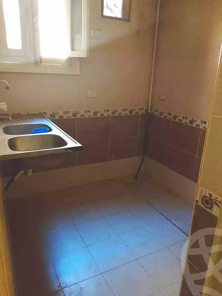 https://aqarmap.com.eg/ar/listing/7076018-for-rent-cairo-shoubra-ltr-lbwlqy