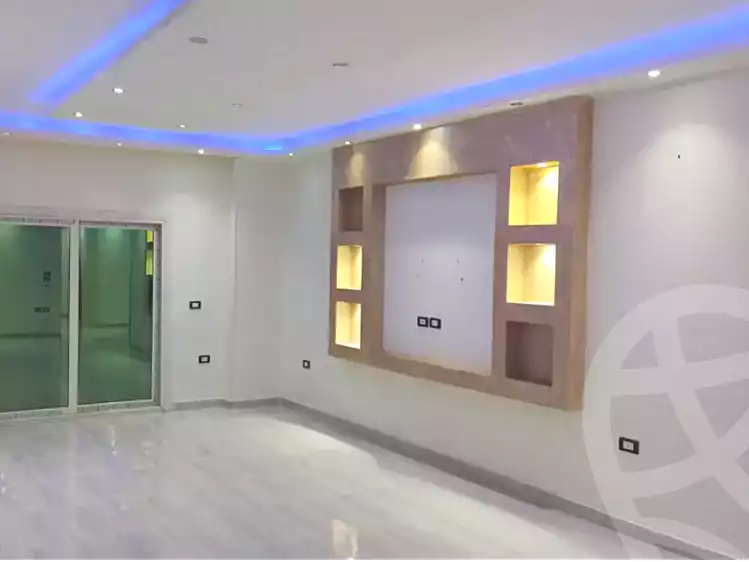 https://aqarmap.com.eg/ar/listing/7076111-for-rent-cairo-el-shorouk-lhy-lthny-shrq-neighborhood-4