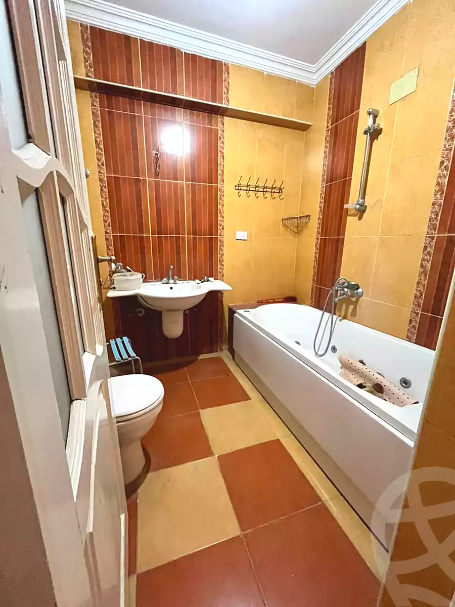 https://aqarmap.com.eg/ar/listing/7076262-for-sale-cairo-nasr-city-8th-zone-mohyee-el-din-abd-el-hamid-st