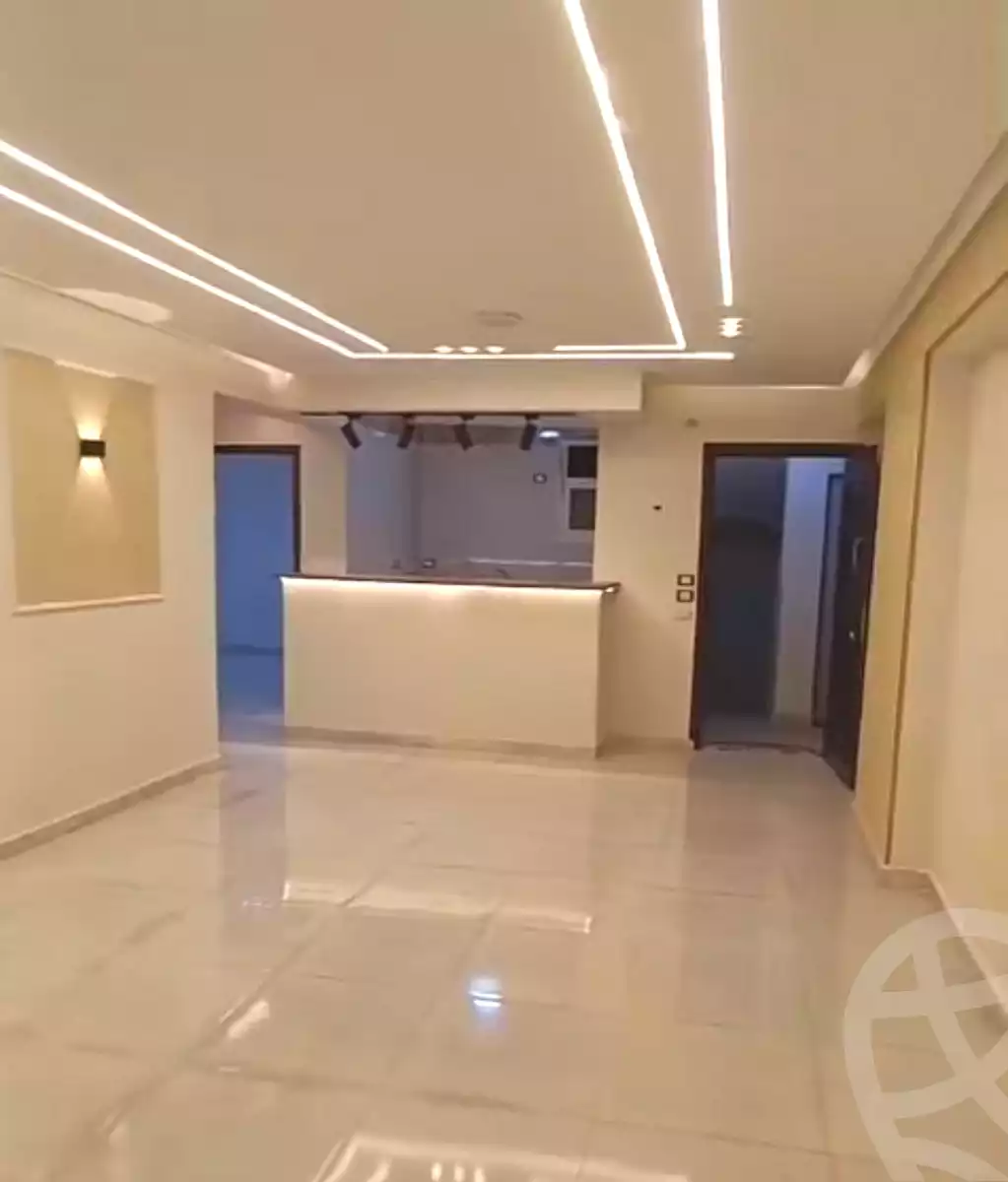 https://aqarmap.com.eg/ar/listing/7076533-for-sale-cairo-helwan-hadayek-helwan-el-eshrein-st