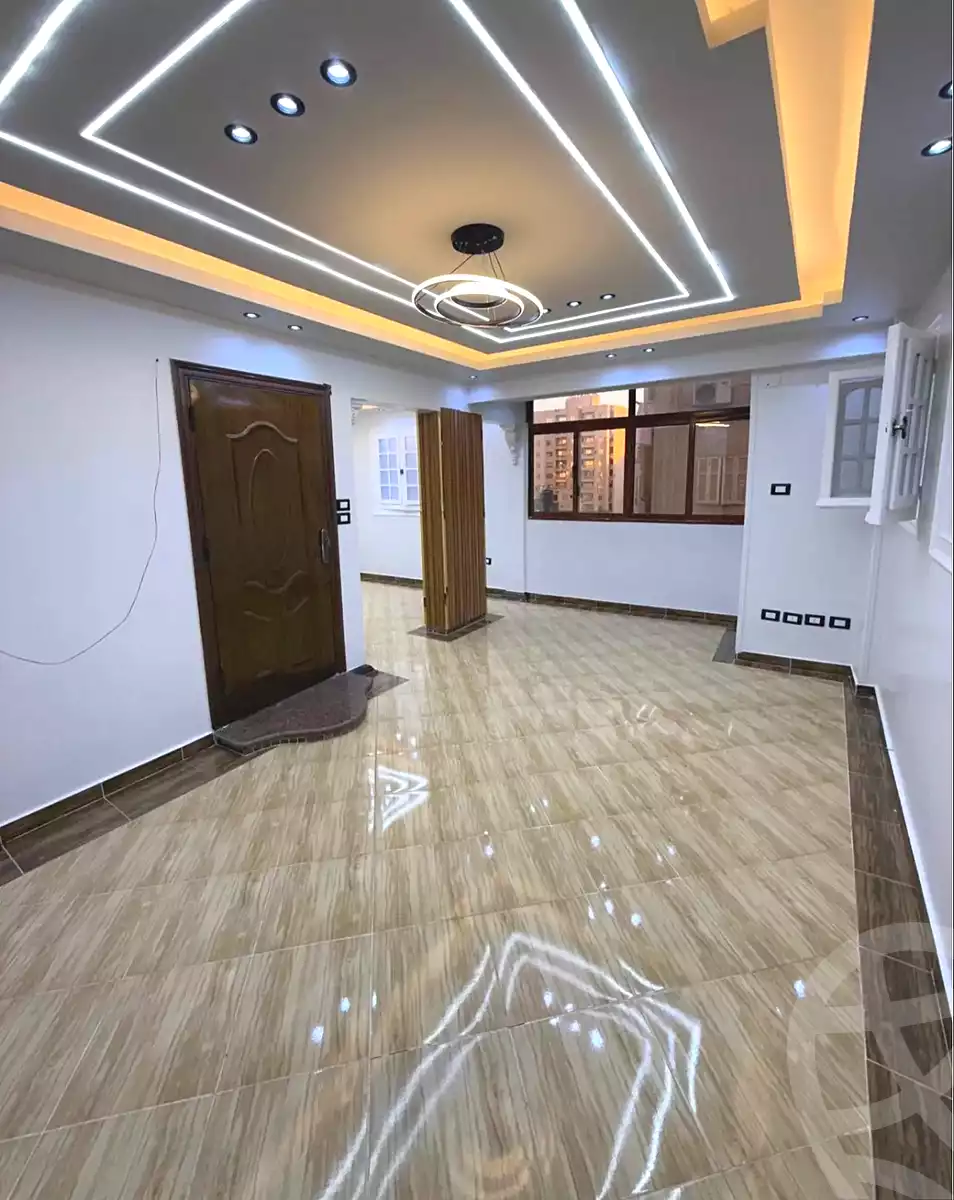 https://aqarmap.com.eg/ar/listing/7076641-for-sale-alexandria-el-asafra-l-sfr-bhry