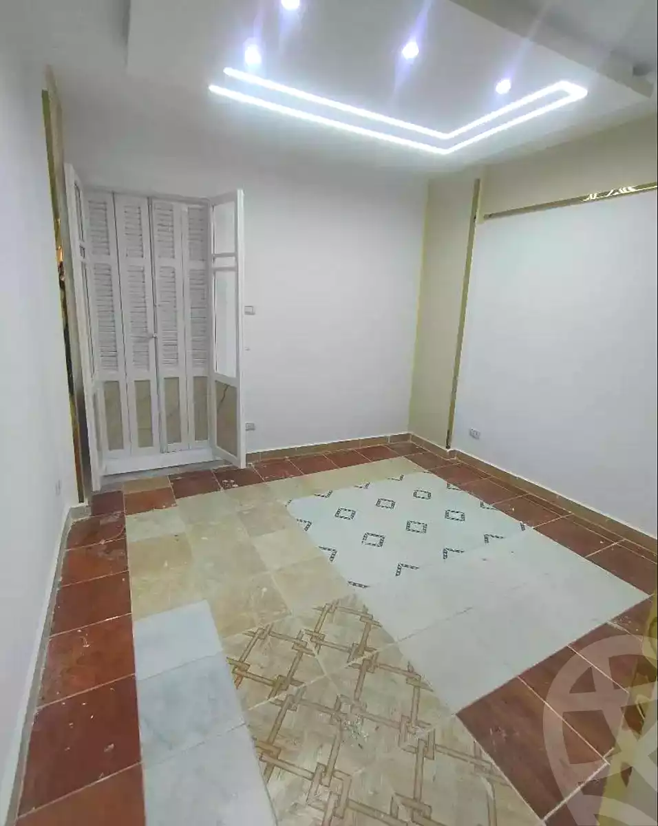 https://aqarmap.com.eg/en/listing/7076664-for-sale-alexandria-lsywf-el-falki