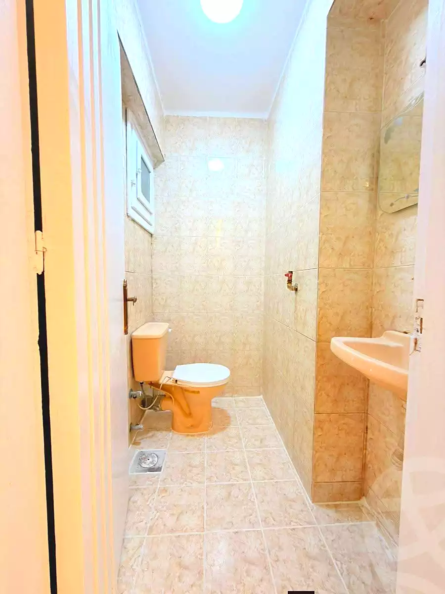 https://aqarmap.com.eg/ar/listing/7076701-for-sale-alexandria-al-agamy-shataa-el-nakheel