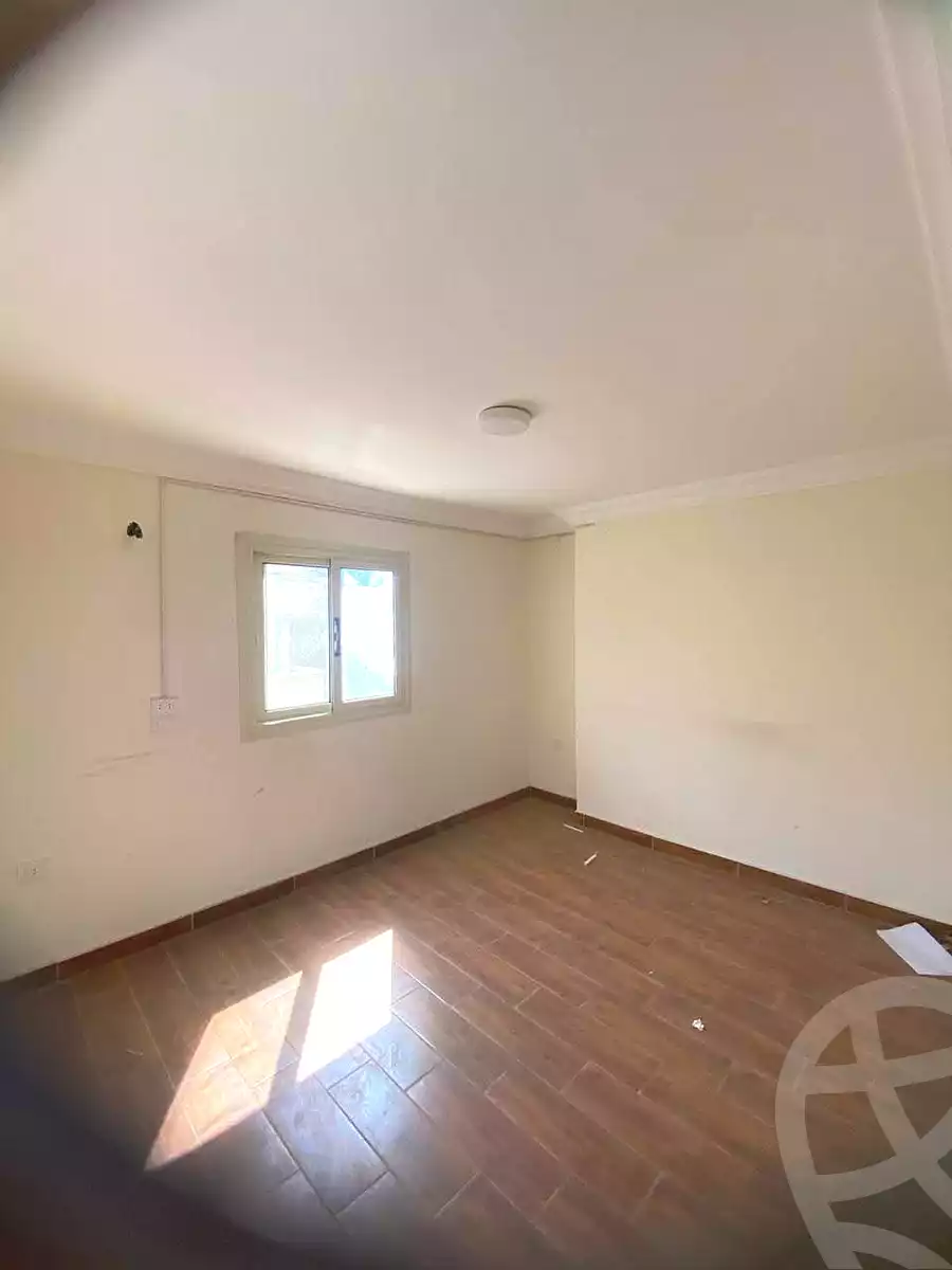 https://aqarmap.com.eg/ar/listing/7076751-for-rent-alexandria-new-miami-mostafa-kamel-sttt
