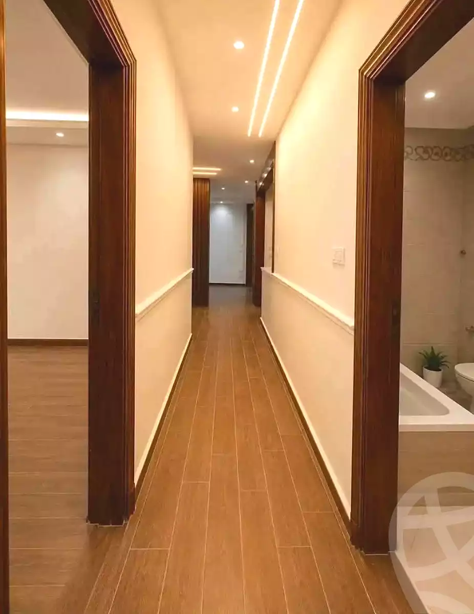 https://aqarmap.com.eg/ar/listing/7076811-for-sale-alexandria-al-agamy-lbytsh-bianchiii