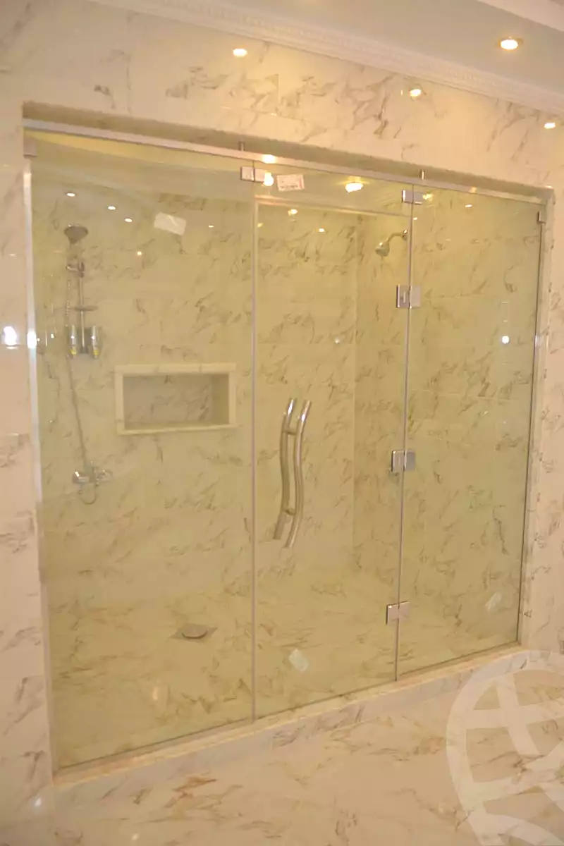 https://aqarmap.com.eg/en/listing/7076833-for-sale-cairo-el-shorouk-compounds-maxim-residence
