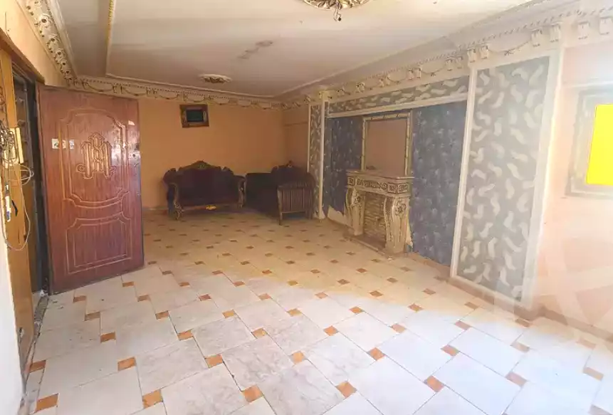 https://aqarmap.com.eg/en/listing/7076909-for-sale-alexandria-bakoos-el-souk-station-st