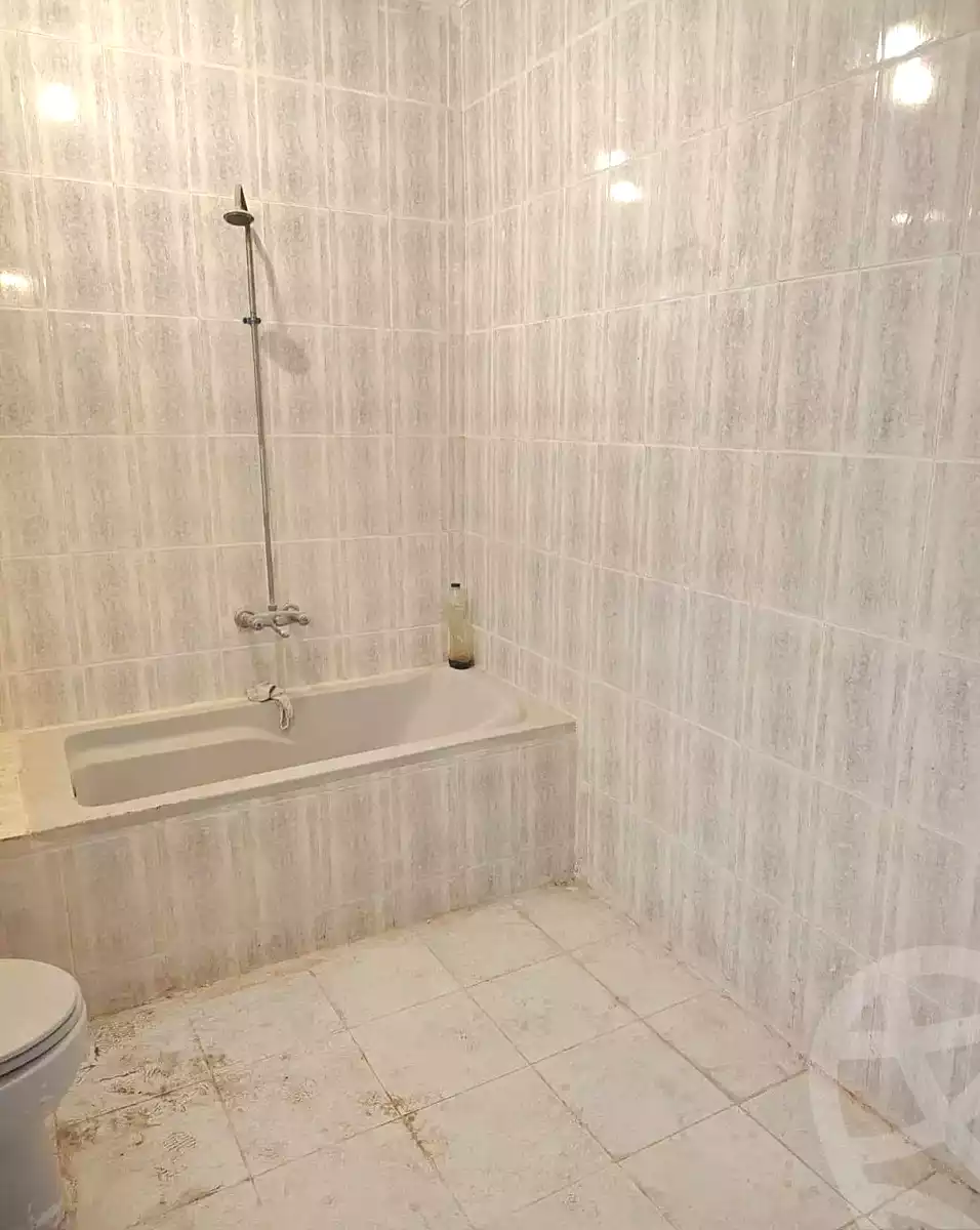 https://aqarmap.com.eg/ar/listing/7077172-for-sale-alexandria-al-agamy-lbytsh-shahr-al-assal-st