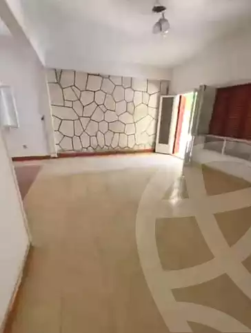 https://aqarmap.com.eg/ar/listing/7077428-for-sale-alexandria-al-agamy-lbytsh-el-saleheen-mosque-st