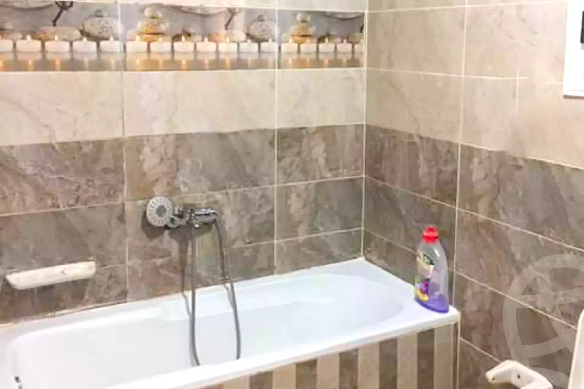 https://aqarmap.com.eg/ar/listing/7077470-for-rent-alexandria-smouha-mostafa-kamel-st