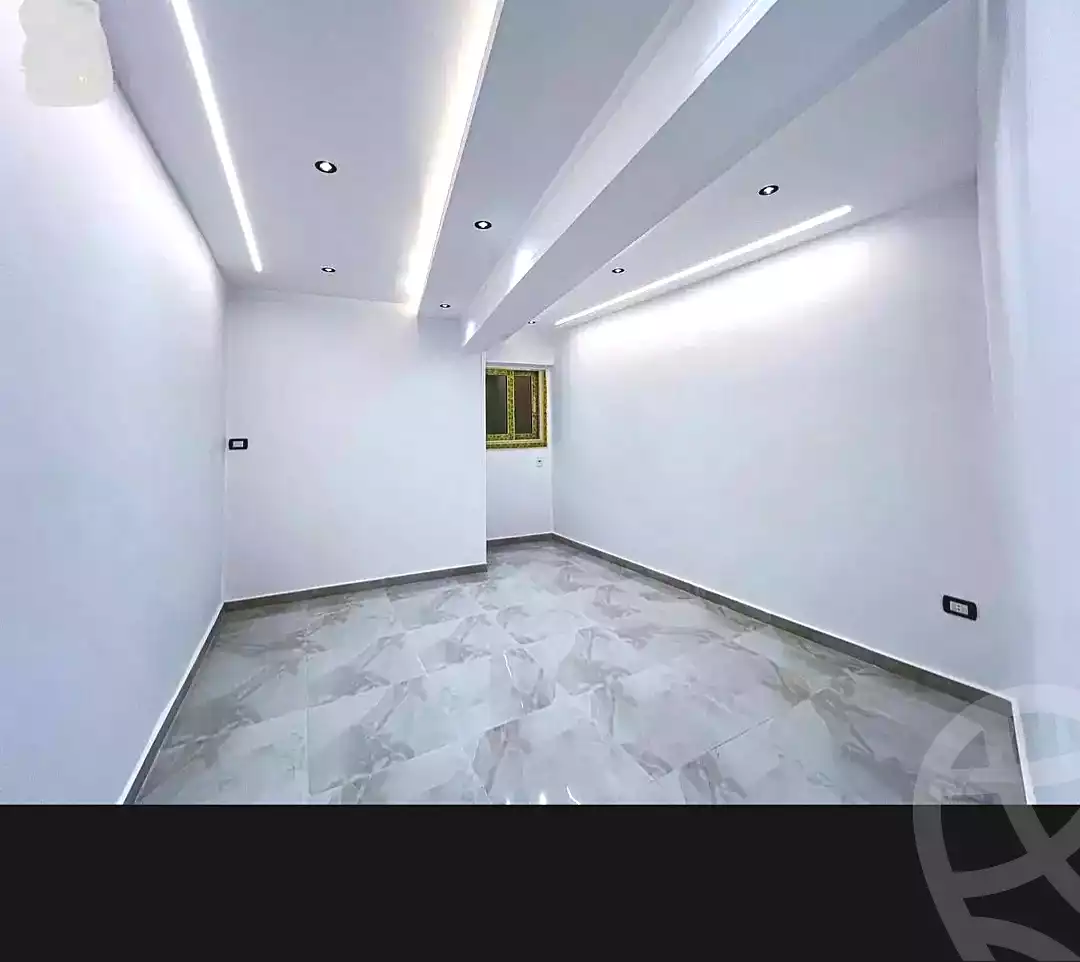 https://aqarmap.com.eg/ar/listing/7077549-for-sale-alexandria-sydy-bshr-sydy-bshr-bhry-shr-mhmd-njyb