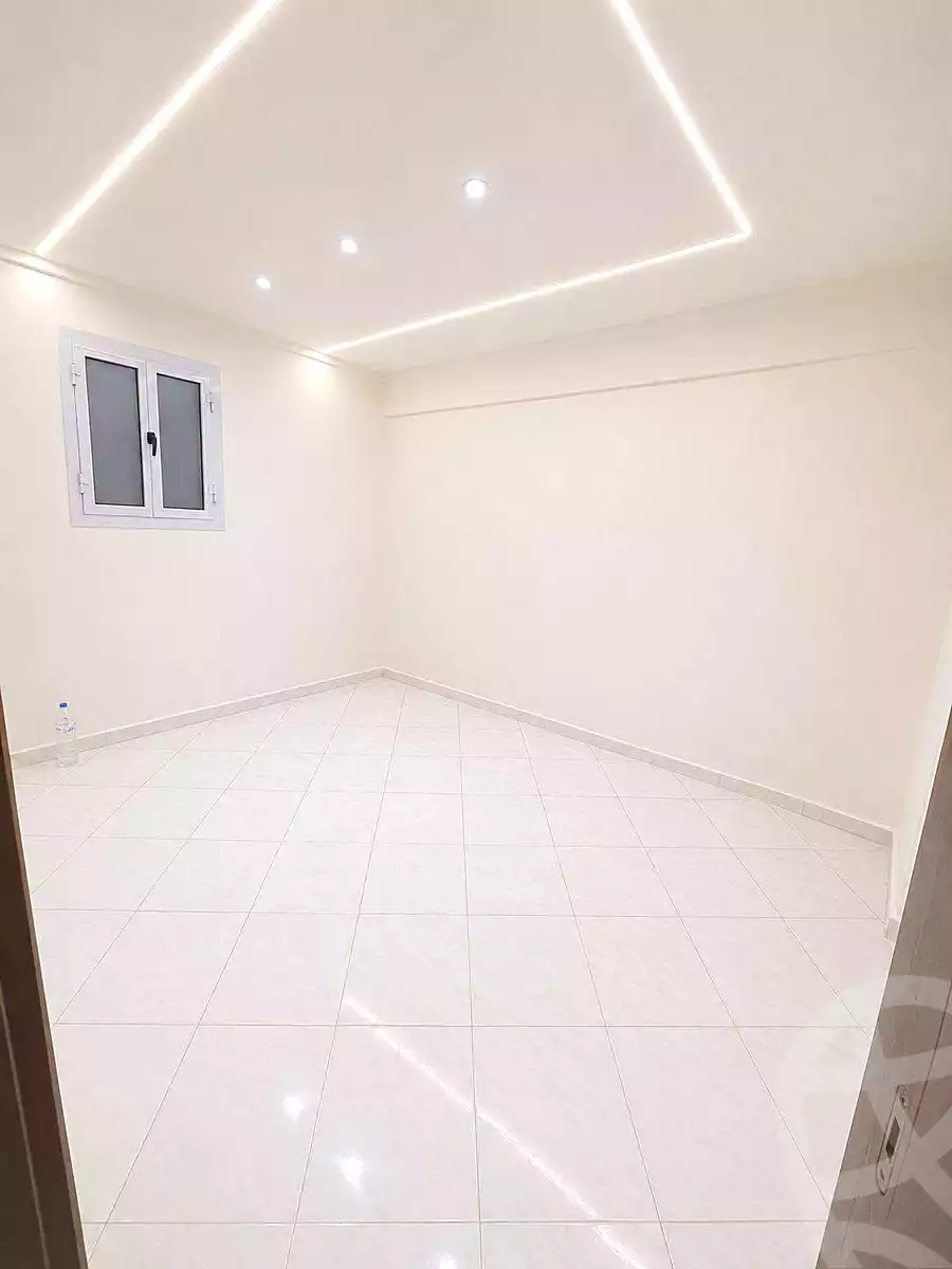 https://aqarmap.com.eg/ar/listing/7077602-for-sale-alexandria-lsywf-el-falki