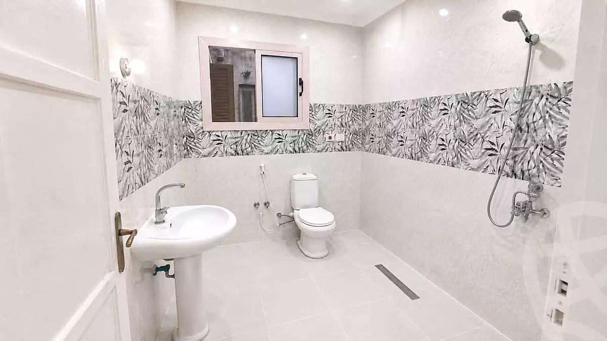 https://aqarmap.com.eg/ar/listing/7077819-for-rent-cairo-ain-shams-ain-shams-el-sharkia-el-eshrein-stt