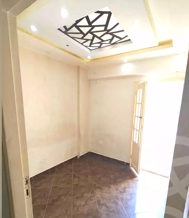 https://aqarmap.com.eg/ar/listing/7075477-for-sale-alexandria-lsywf-el-falki