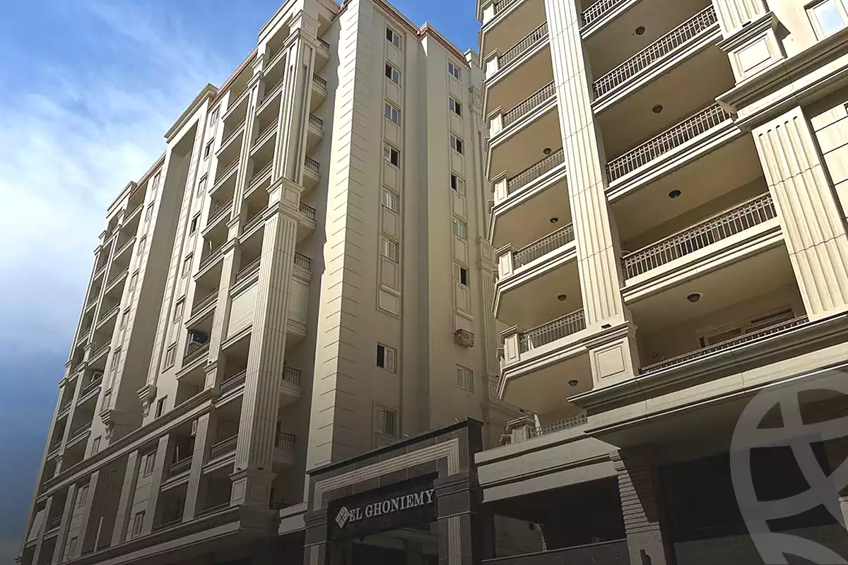https://aqarmap.com.eg/en/listing/7078106-for-sale-alexandria-smouha-compounds-in-smouha-valore-smouha