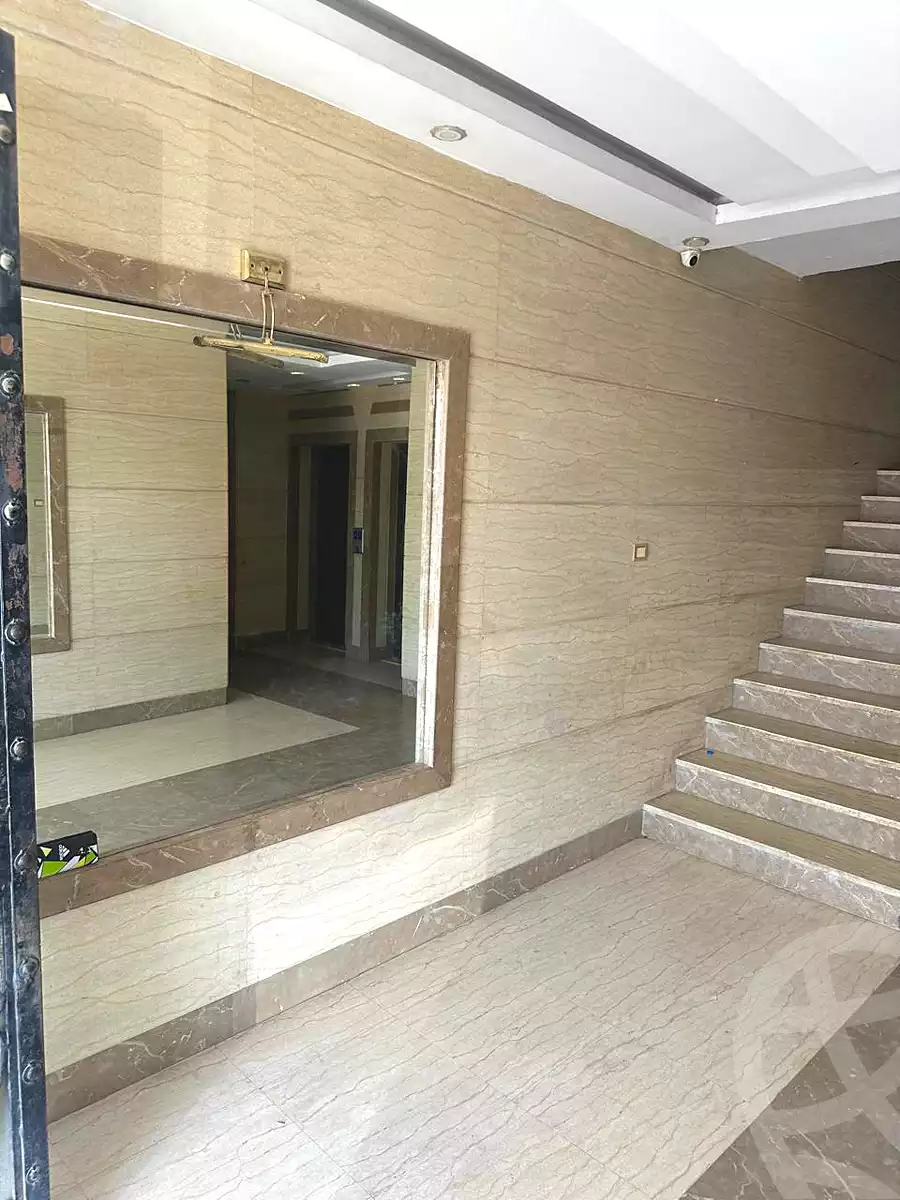 https://aqarmap.com.eg/ar/listing/7078293-for-sale-cairo-el-maadi-zahraa-el-maadi-al-khamseen-st