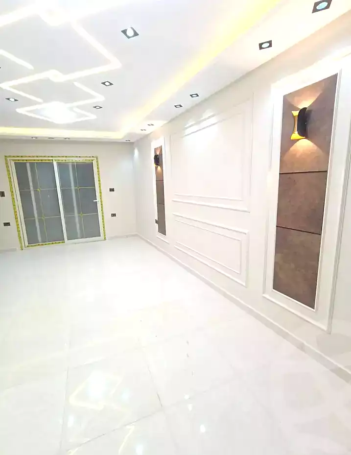 https://aqarmap.com.eg/en/listing/7078454-for-sale-alexandria-al-agamy-el-hanouvel