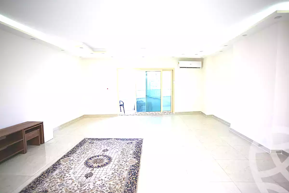 https://aqarmap.com.eg/en/listing/7073309-for-sale-cairo-new-administrative-capital-r8