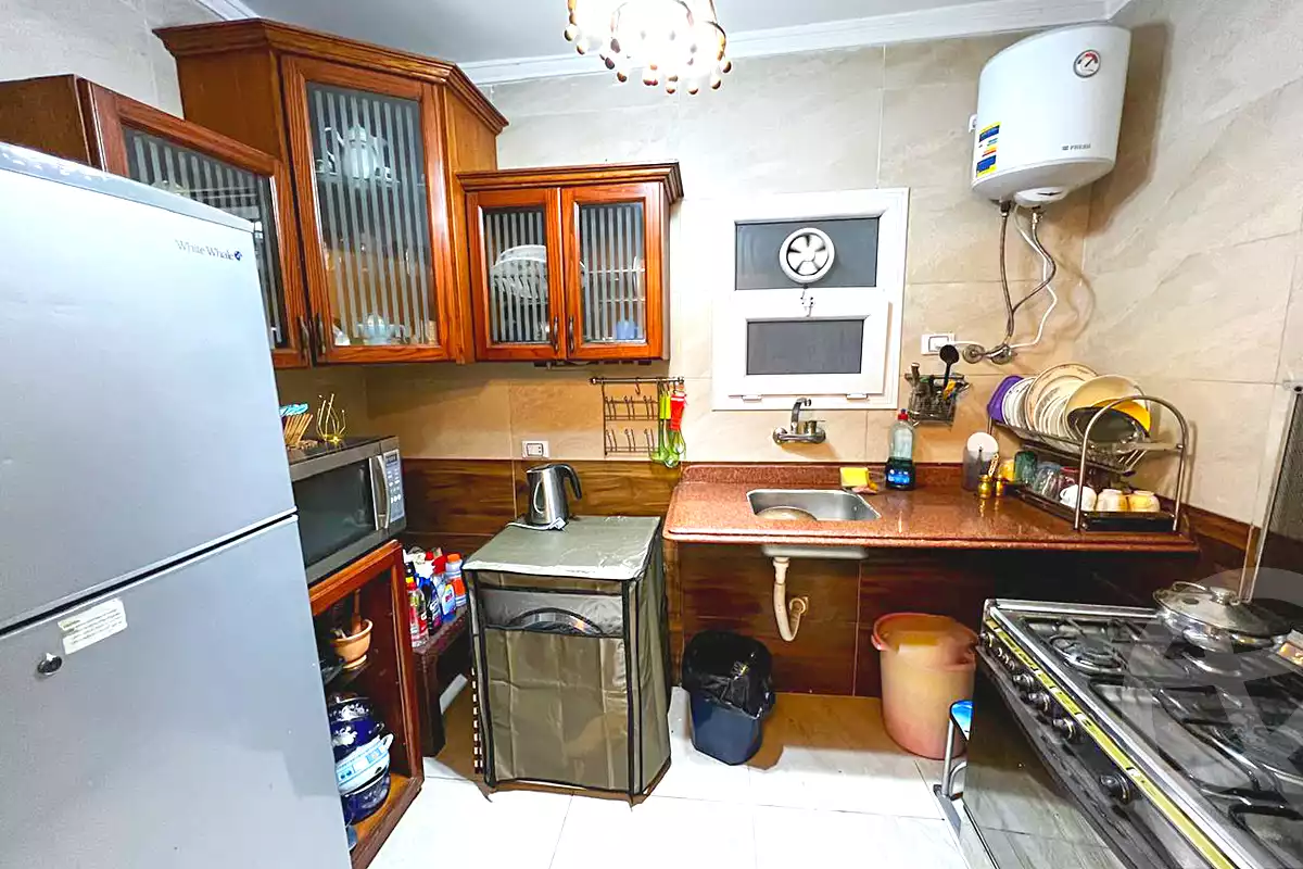 https://aqarmap.com.eg/ar/listing/7078561-for-rent-alexandria-camp-cesar-el-gaish-rd
