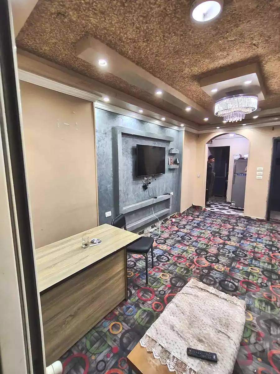 https://aqarmap.com.eg/ar/listing/7078686-for-sale-cairo-helwan-hadayek-helwan-nile-corniche-st