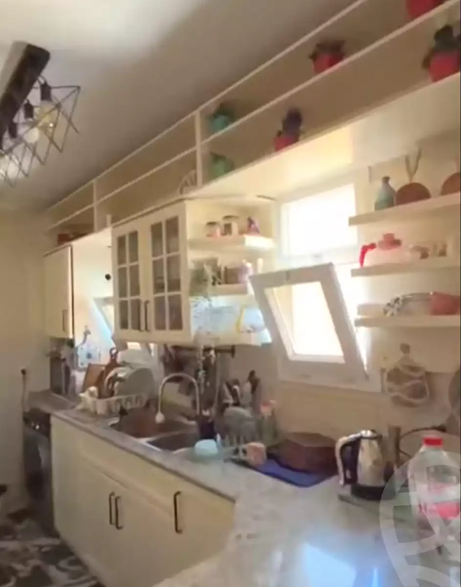 https://aqarmap.com.eg/en/listing/7078879-for-sale-cairo-ain-shams-jsr-lswys