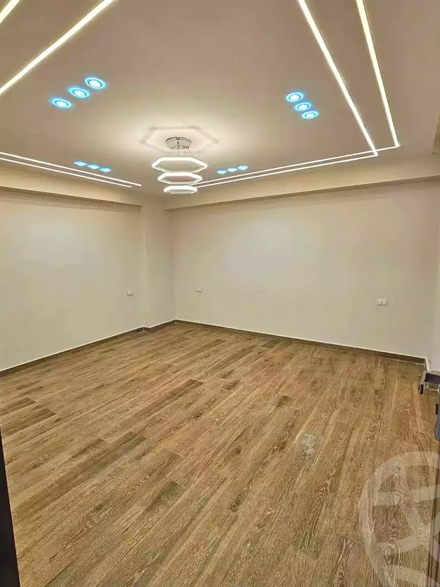 https://aqarmap.com.eg/ar/listing/7078886-for-sale-cairo-el-haram-el-lebeny-el-magzar-el-aly-st