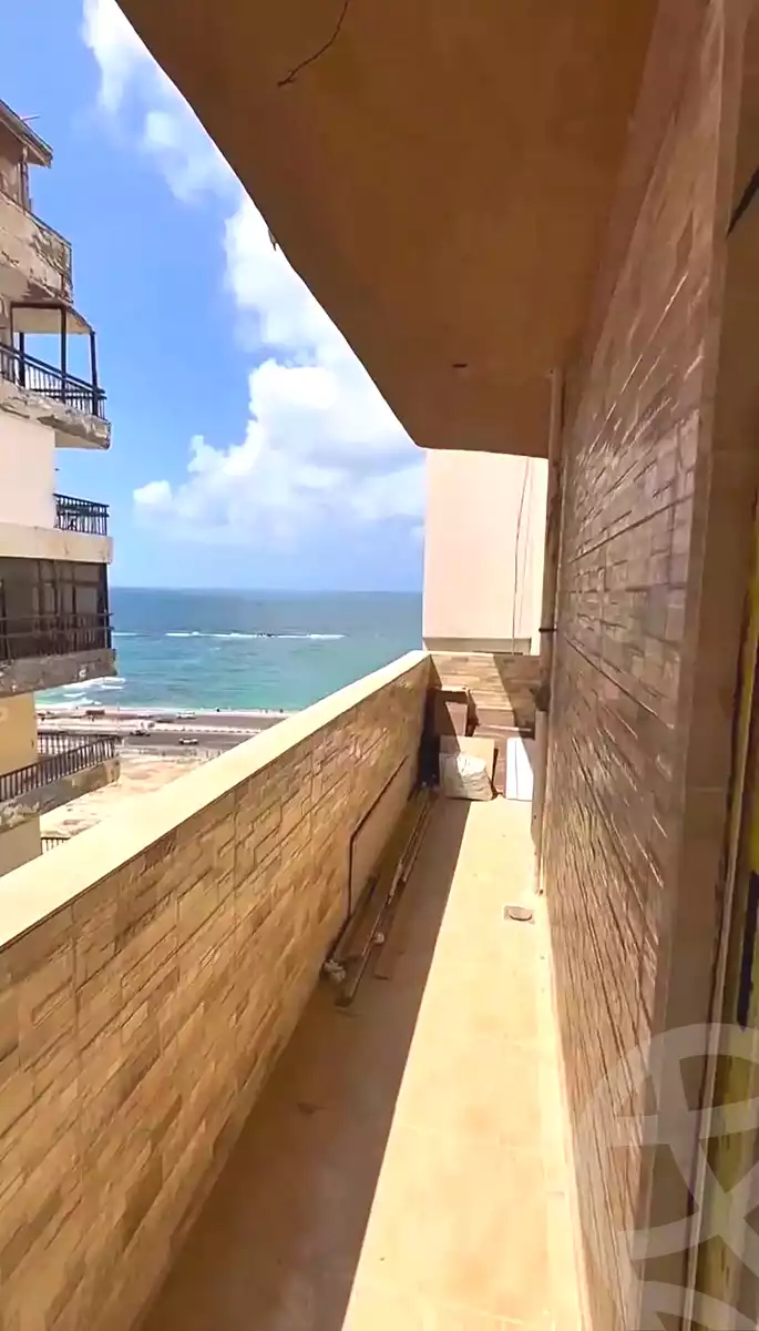https://aqarmap.com.eg/ar/listing/7078934-for-sale-alexandria-sydy-bshr-tryq-ljysh