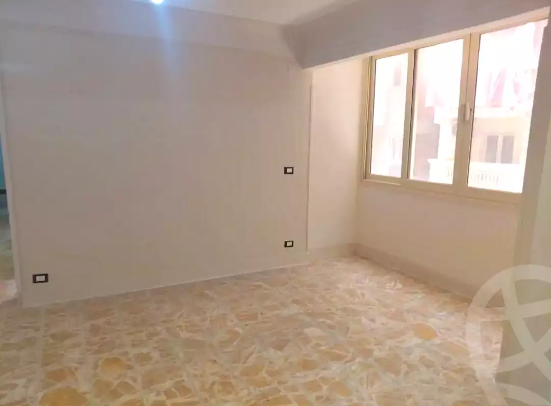 https://aqarmap.com.eg/ar/listing/7078947-for-sale-alexandria-sydy-bshr-sydy-bshr-bhry