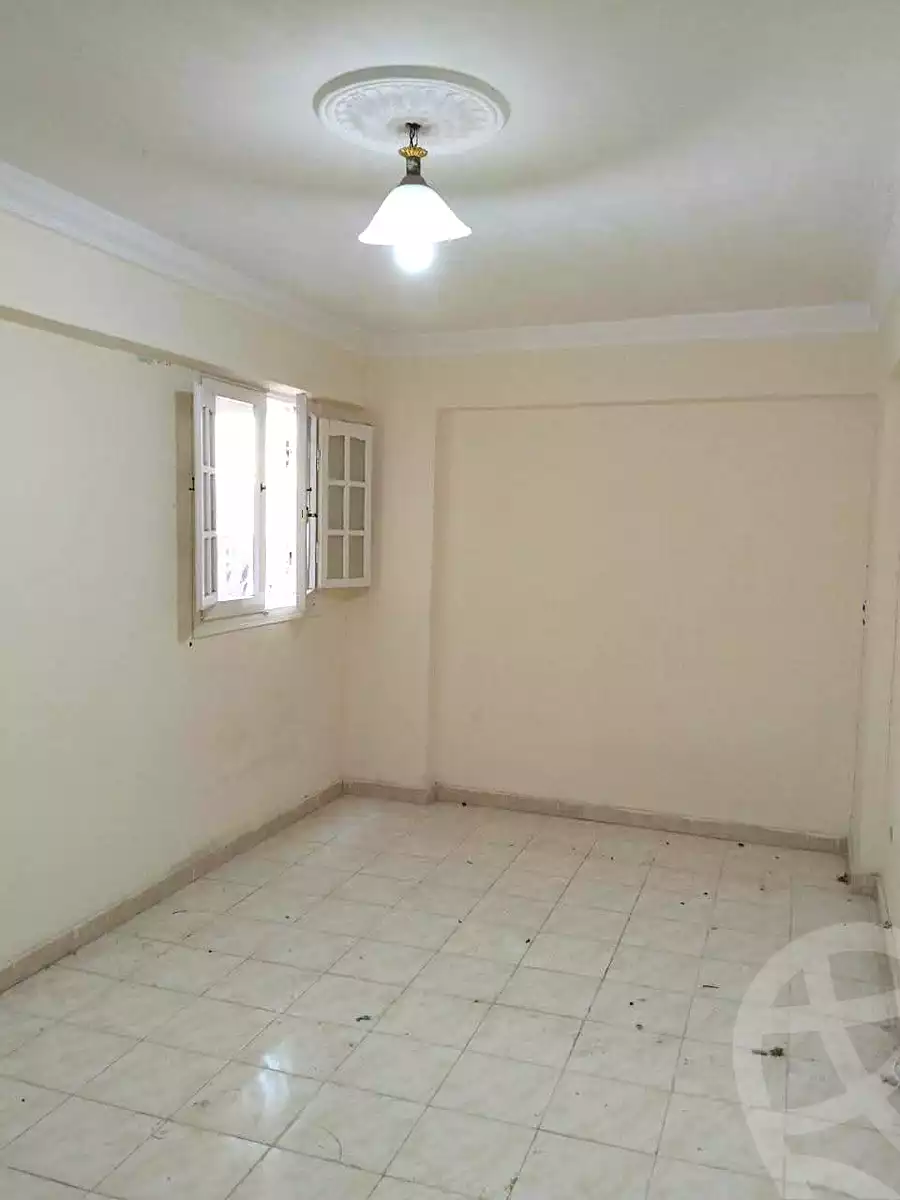 https://aqarmap.com.eg/en/listing/7078987-for-sale-alexandria-al-agamy-el-hanouvel-el-warsha-st