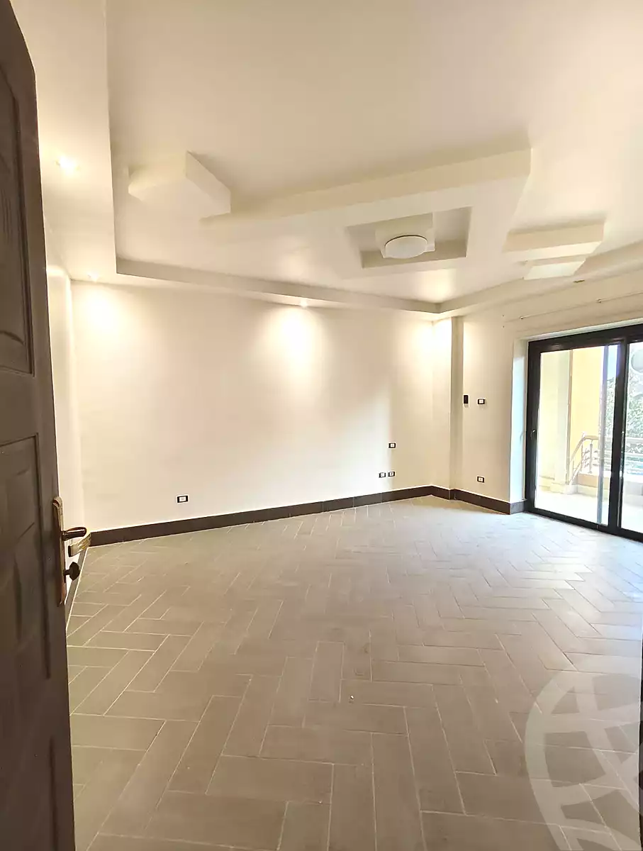 https://aqarmap.com.eg/ar/listing/7078979-for-sale-cairo-el-maadi-zahraa-el-maadi-shr-krfwr-lryysy
