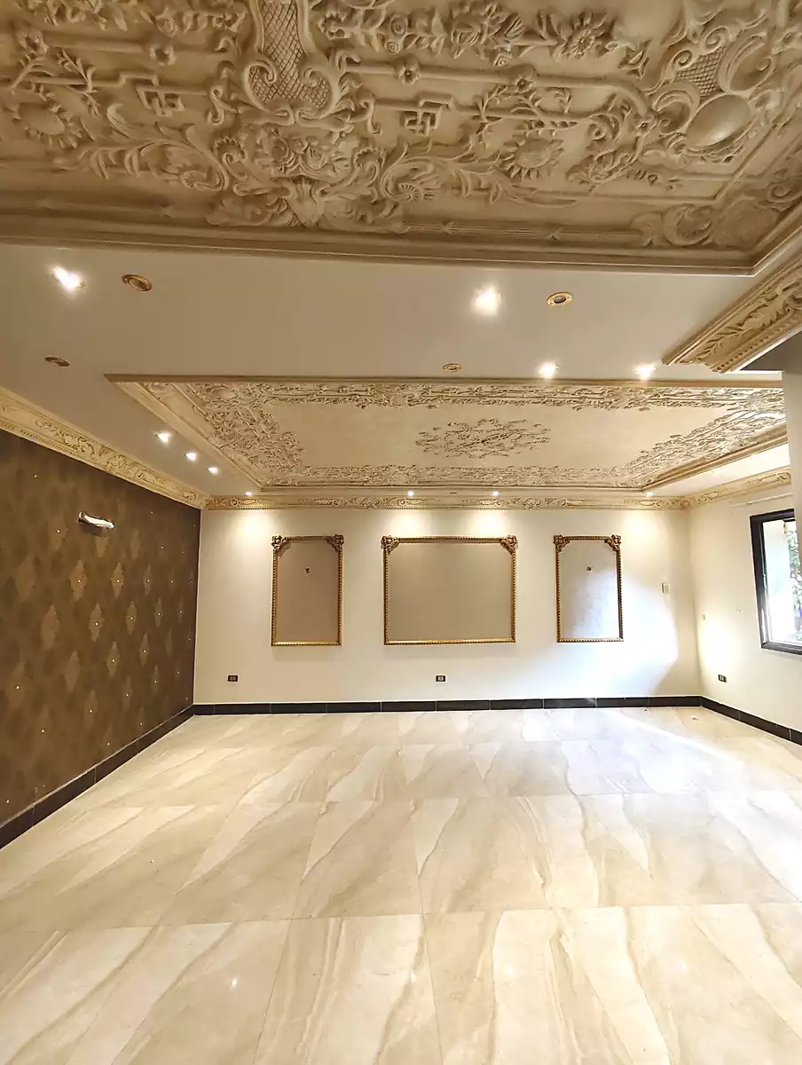https://aqarmap.com.eg/ar/listing/7078979-for-sale-cairo-el-maadi-zahraa-el-maadi-shr-krfwr-lryysy
