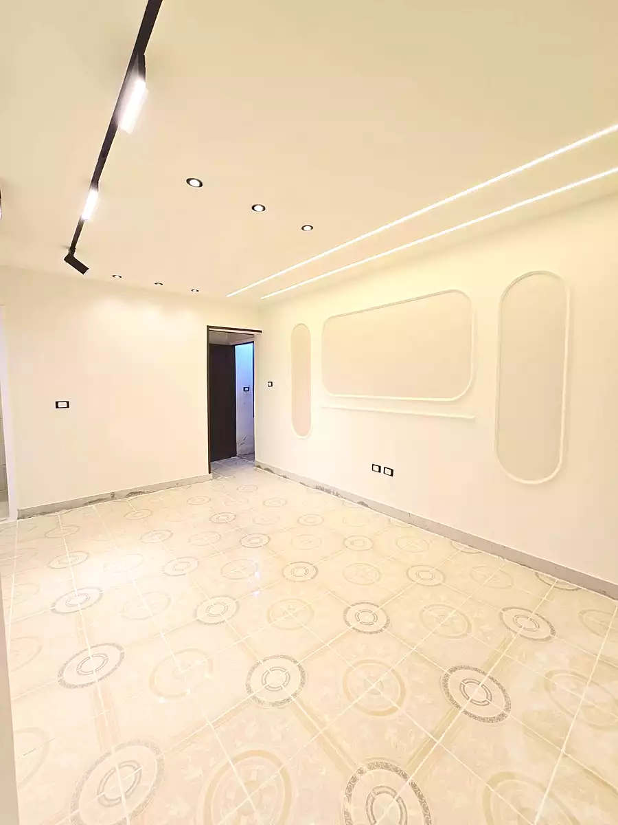 https://aqarmap.com.eg/en/listing/7079031-for-sale-alexandria-al-agamy-el-kilo-21