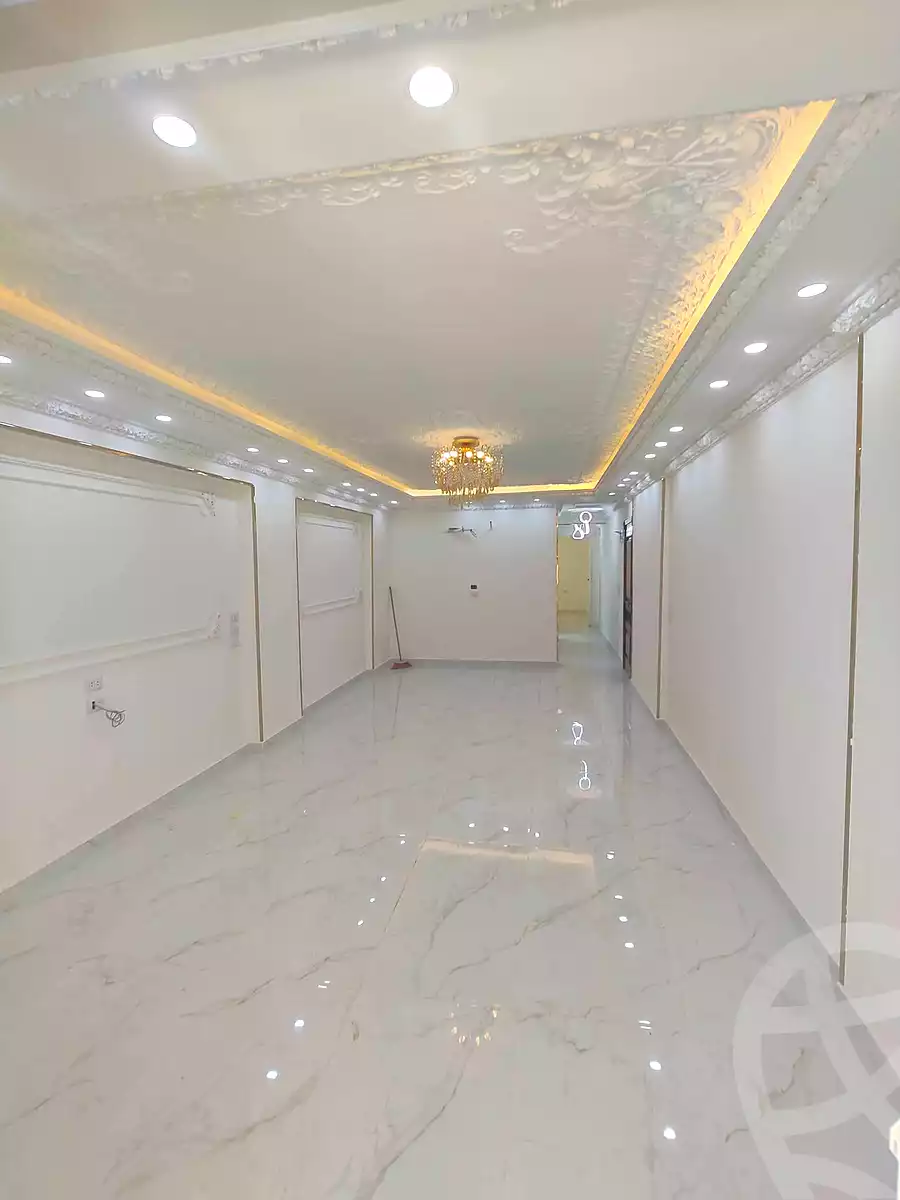 https://aqarmap.com.eg/ar/listing/7079130-for-sale-alexandria-sydy-bshr-sydy-bshr-bhry-khalil-hamada-st