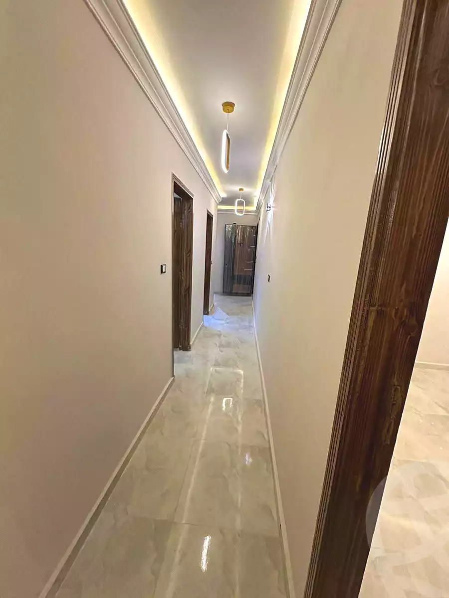 https://aqarmap.com.eg/en/listing/7079210-for-sale-cairo-ain-shams-ahmed-esmat-st
