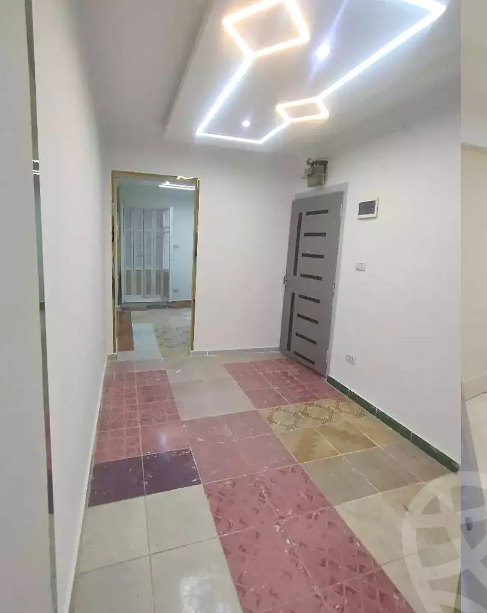 https://aqarmap.com.eg/ar/listing/7079301-for-sale-alexandria-lsywf-el-falki