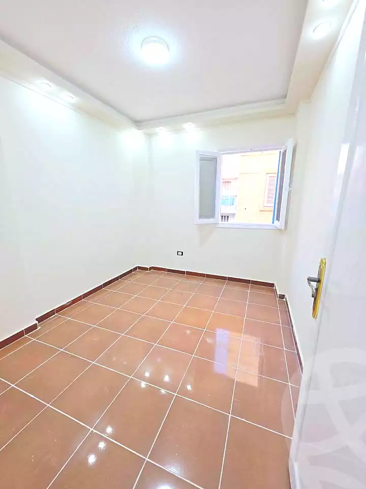 https://aqarmap.com.eg/ar/listing/7079333-for-sale-alexandria-al-agamy-shataa-el-nakheel