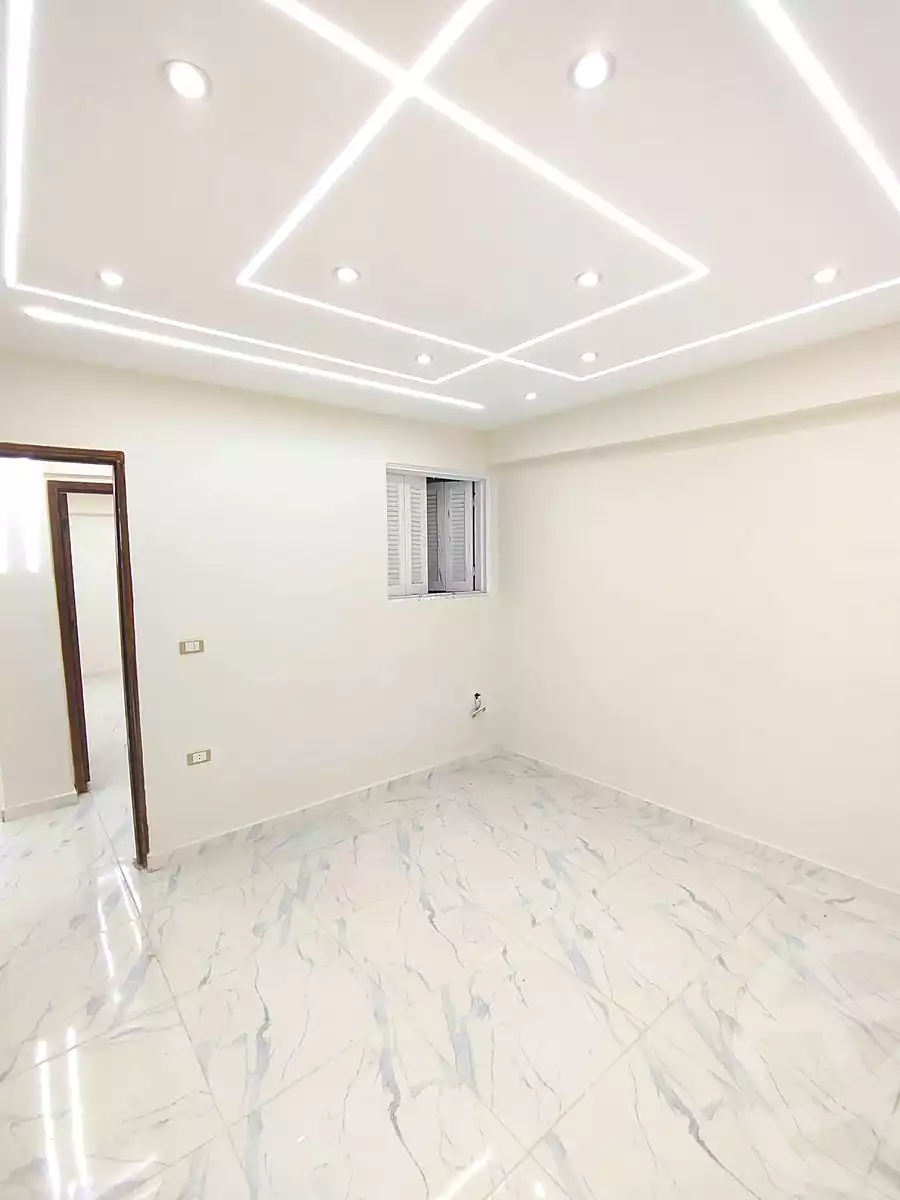 https://aqarmap.com.eg/ar/listing/7079354-for-sale-alexandria-lsywf-el-falki