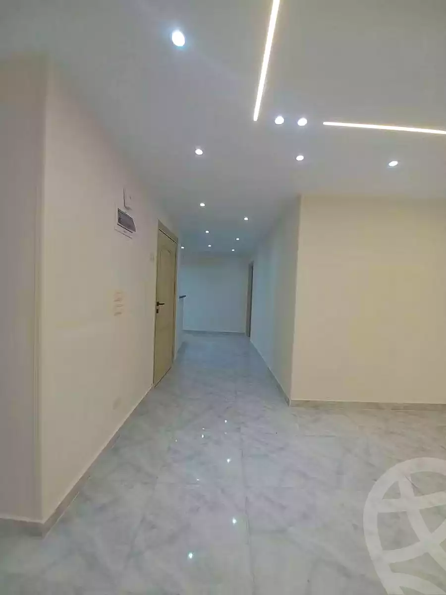 https://aqarmap.com.eg/ar/listing/7079365-for-sale-alexandria-sydy-bshr-sydy-bshr-bhry-shr-mhmd-njyb