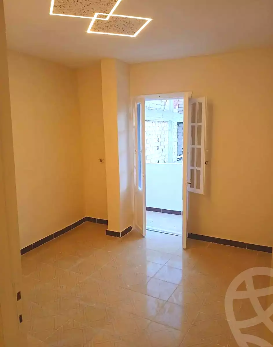 https://aqarmap.com.eg/en/listing/7079375-for-sale-alexandria-al-agamy-el-hanouvel-el-warsha-st