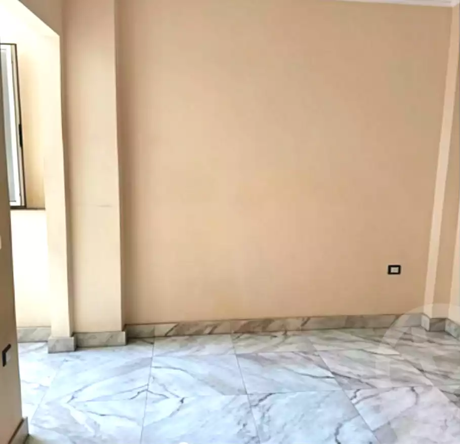 https://aqarmap.com.eg/en/listing/7079517-for-sale-alexandria-moharram-bey-el-rasafa-st