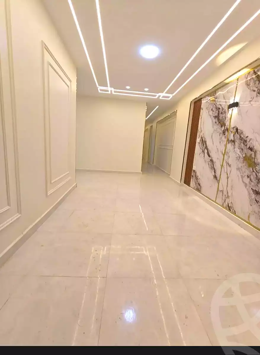 https://aqarmap.com.eg/ar/listing/7079540-for-sale-alexandria-miami-mahmoud-el-isawy-st