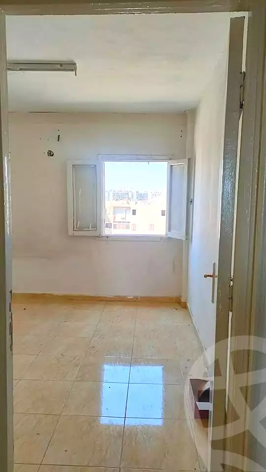 https://aqarmap.com.eg/ar/listing/7075505-for-rent-cairo-15th-of-may-mjwr-26