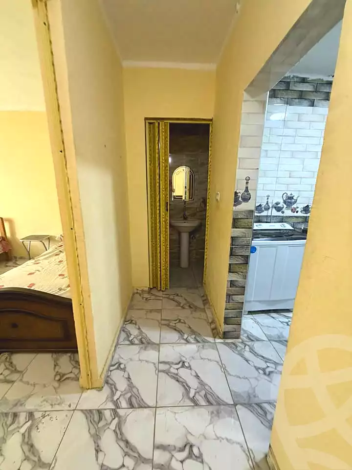 https://aqarmap.com.eg/en/listing/7075512-for-rent-cairo-15th-of-may-mjwr-17