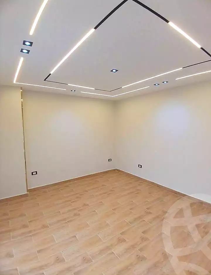 https://aqarmap.com.eg/ar/listing/7079856-for-sale-alexandria-al-agamy-lbytsh-bianchiii-el-arbaeen-st