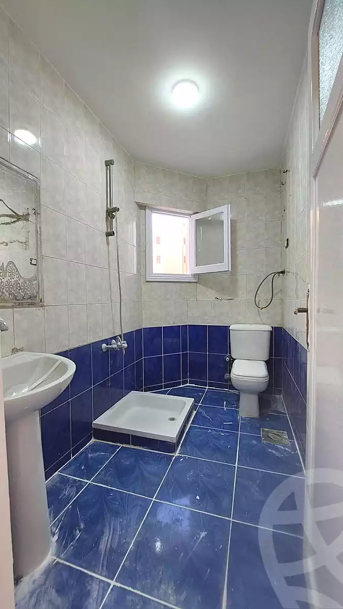 https://aqarmap.com.eg/en/listing/7079986-for-sale-alexandria-al-agamy