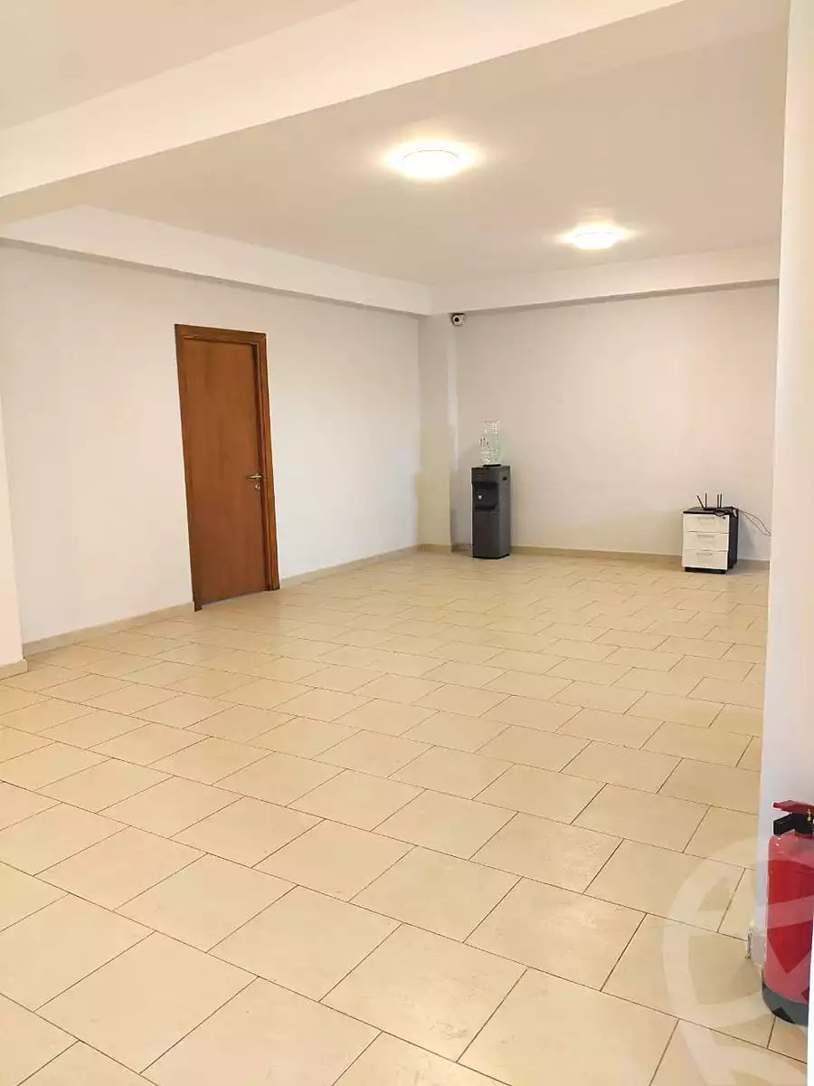 https://aqarmap.com.eg/ar/listing/7080329-for-rent-cairo-new-cairo-el-maantiqah-el-sinaiyyah