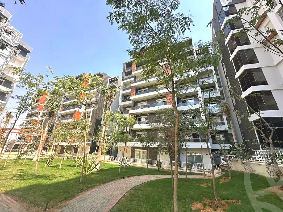 https://aqarmap.com.eg/en/listing/7080372-for-sale-cairo-new-administrative-capital-r7-la-capitale